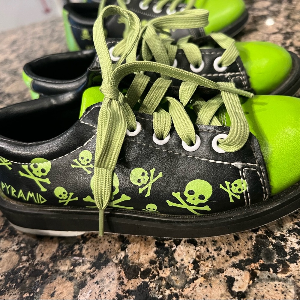 Youth Bowling Shoes